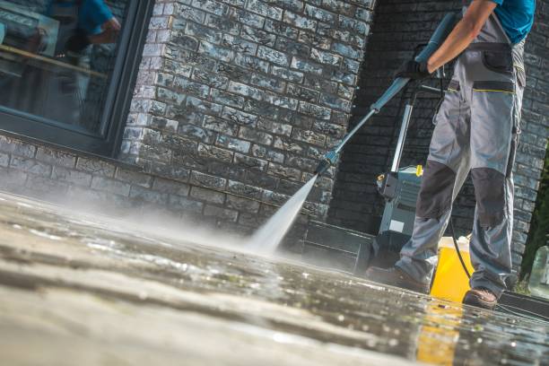 Post-Construction Pressure Washing in Volcano Golf Course, HI
